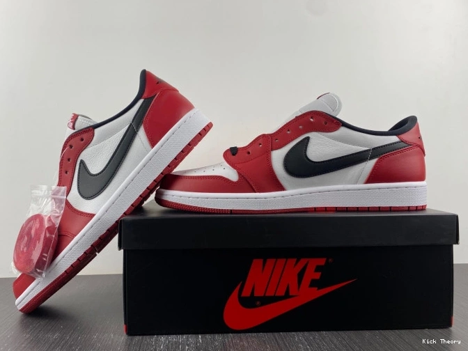 Kicked Out Shoe Store Air Chicago 705329-600 Retro Low 1 Jordan 0711